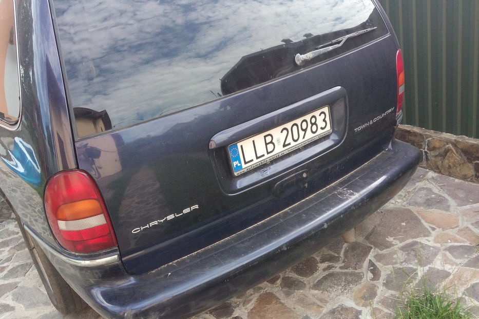 Продам Chrysler Grand Voyager Country 1997 года в г. Дрогобыч, Львовская область