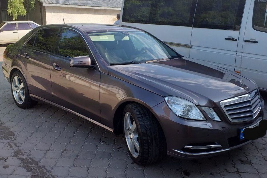 Продам Mercedes-Benz E-Class 2011 года в г. Снятин, Ивано-Франковская область