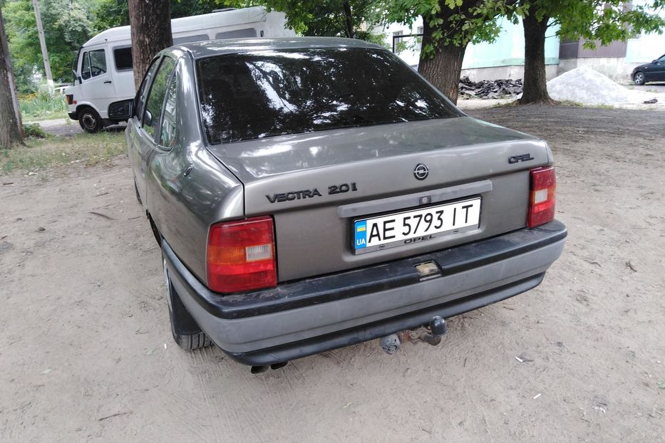 Продам Opel Vectra A 1989 года в Днепре