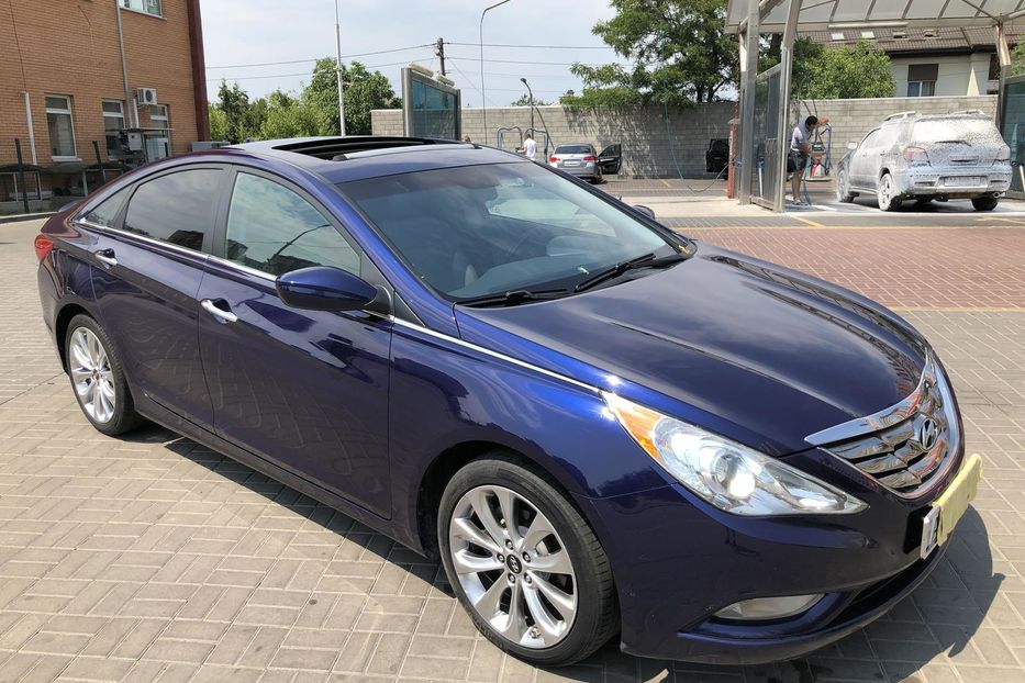 Продам Hyundai Sonata Limited Panomara 2013 года в Киеве