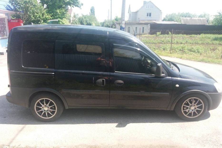 Продам Opel Combo пасс. 2006 года в Киеве