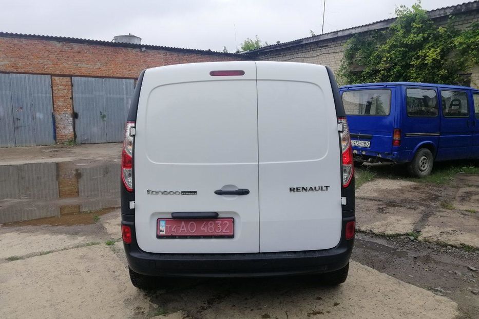 Продам Renault Kangoo груз. MAXI-66kw 2015 года в Киеве