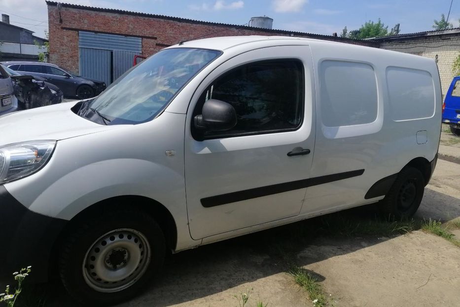 Продам Renault Kangoo груз. MAXI-66kw 2015 года в Киеве