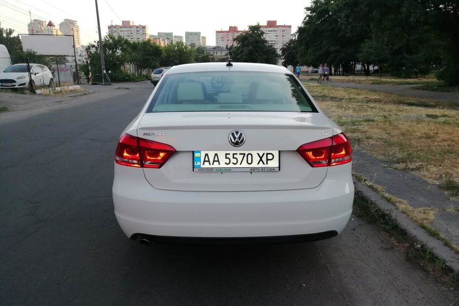 Продам Volkswagen Passat B7 SE 2013 года в Киеве