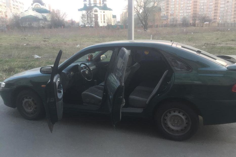 Продам Mazda 626 2000 года в Киеве