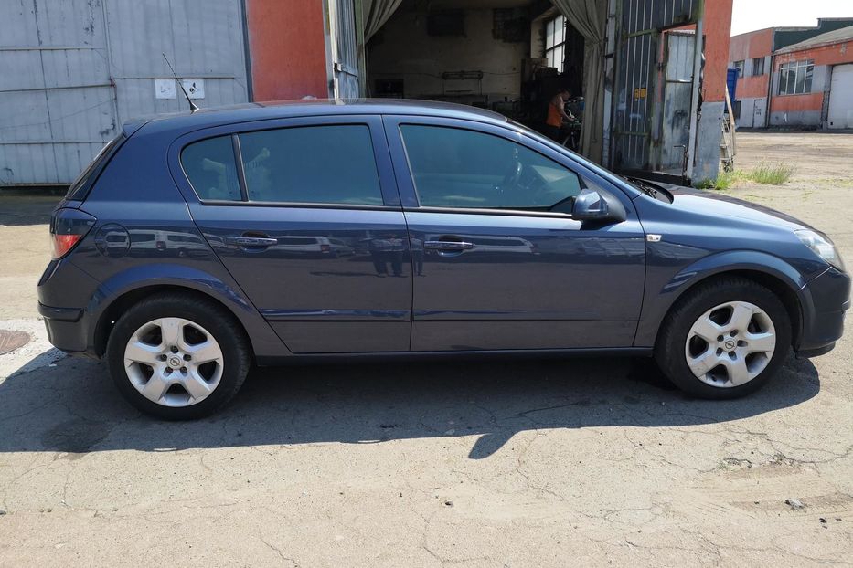 Продам Opel Astra H 2006 года в Киеве