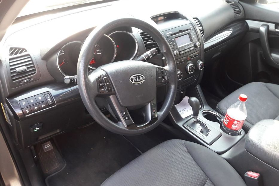 Продам Kia Sorento 2011 года в Киеве