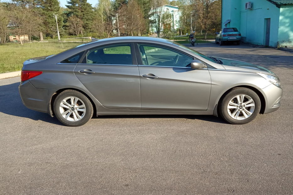 Продам Hyundai Sonata 2013 года в г. Красный Лиман, Донецкая область