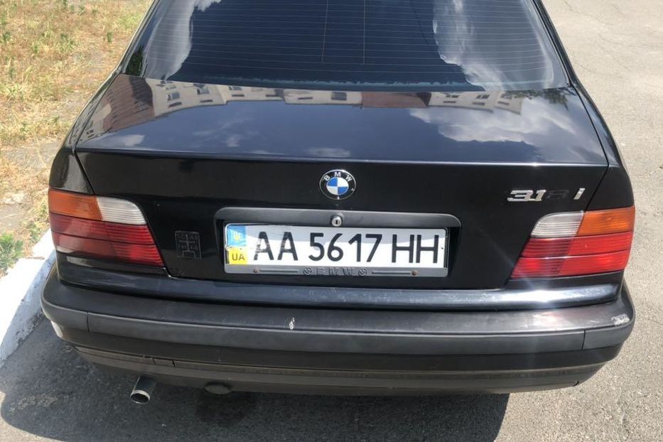 Продам BMW 318 1997 года в Киеве