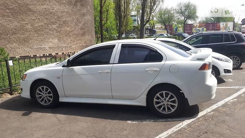 Продам Mitsubishi Lancer X 2011 года в Киеве