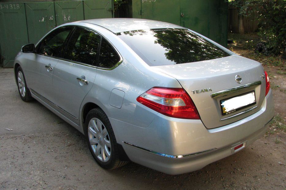 Продам Nissan Teana 2010 года в Одессе