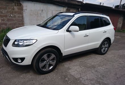 Продам Hyundai Santa FE 2011 года в г. Кривой Рог, Днепропетровская область