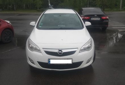 Продам Opel Astra J EcoFlex 2011 года в Днепре