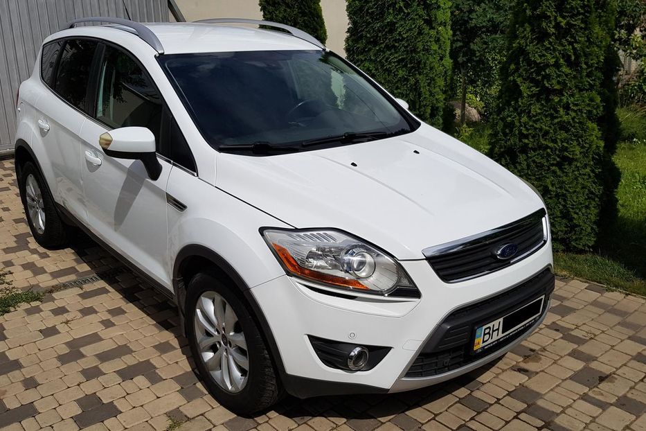 Продам Ford Kuga Titanium 2011 года в Одессе