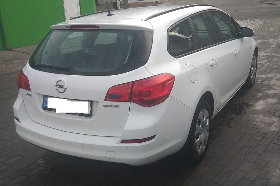 Продам Opel Astra J EcoFlex 2011 года в Днепре