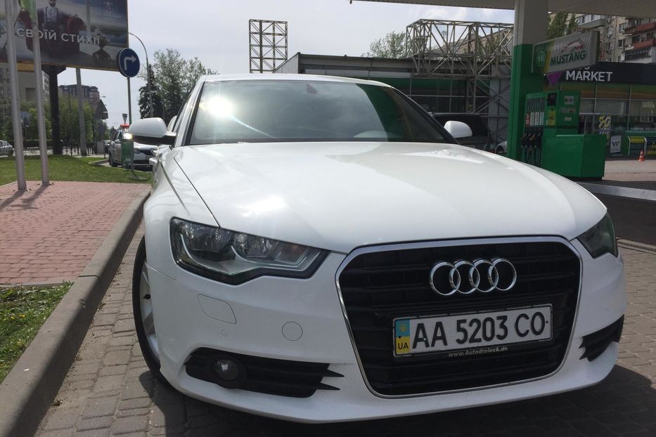 Продам Audi A6 S-LINE 2013 года в Киеве