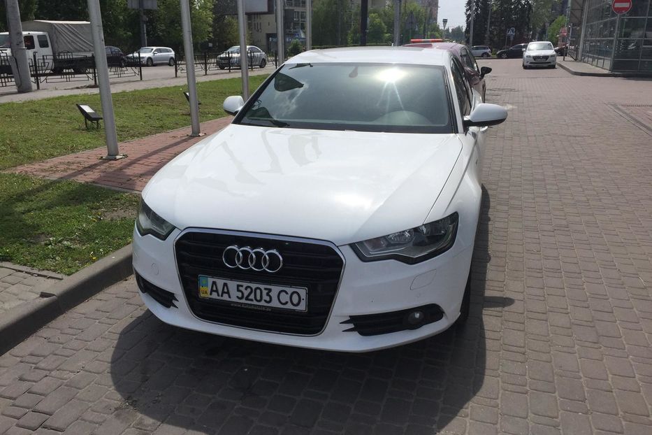 Продам Audi A6 S-LINE 2013 года в Киеве