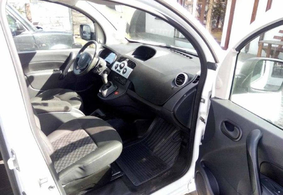 Продам Renault Kangoo пасс. 1.5 66 л.с. 2012 года в Житомире