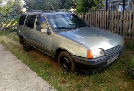 Продам Opel Kadett Caravan 1990 года в г. Верхнеднепровск, Днепропетровская область