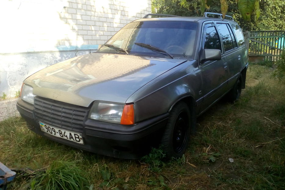 Продам Opel Kadett Caravan 1990 года в г. Верхнеднепровск, Днепропетровская область