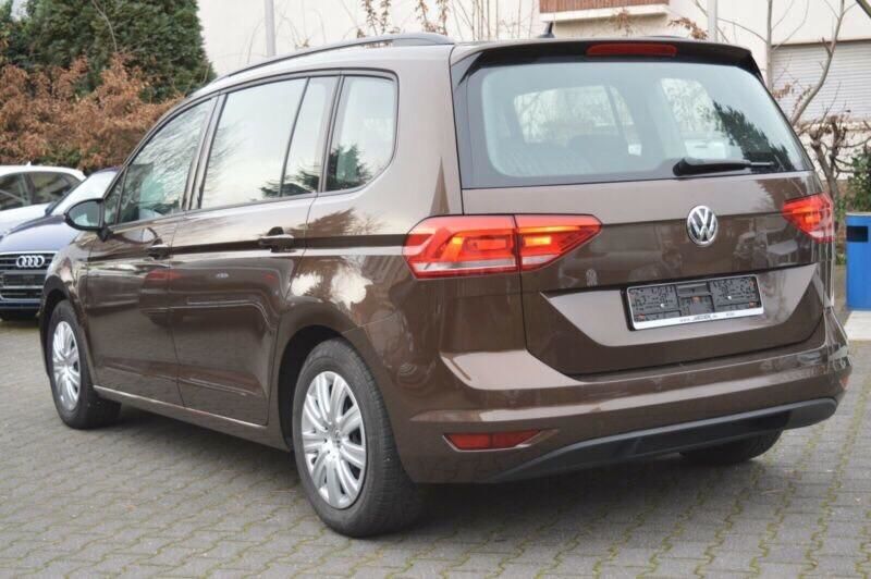 Продам Volkswagen Touran 2016 года в г. Измаил, Одесская область