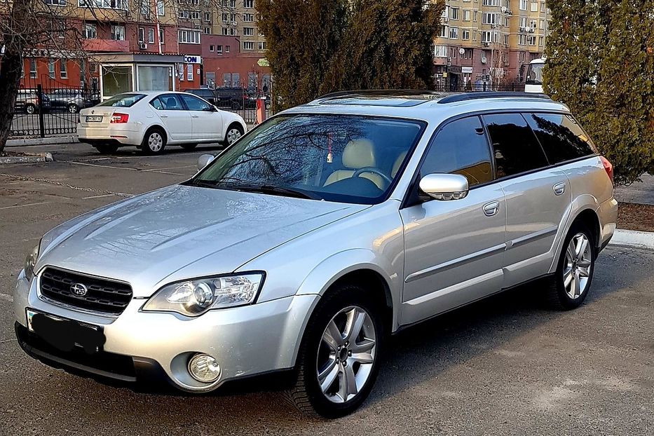 Продам Subaru Outback 2005 года в Киеве