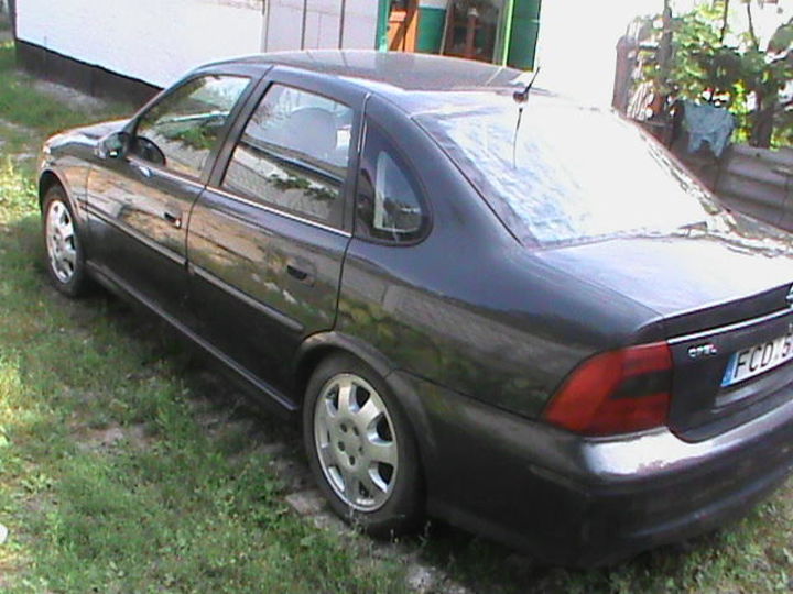 Продам Opel Vectra B 2000 года в Черкассах