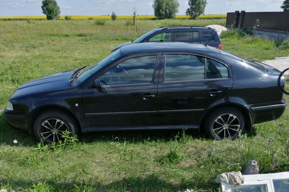 Продам Skoda Octavia Tour 2005 года в Киеве