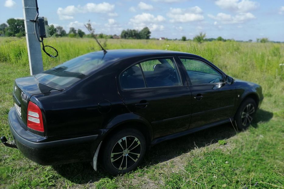 Продам Skoda Octavia Tour 2005 года в Киеве