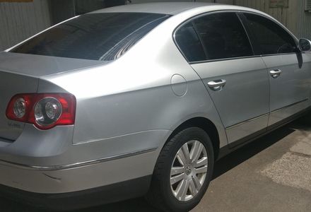 Продам Volkswagen Passat B6 2006 года в Киеве