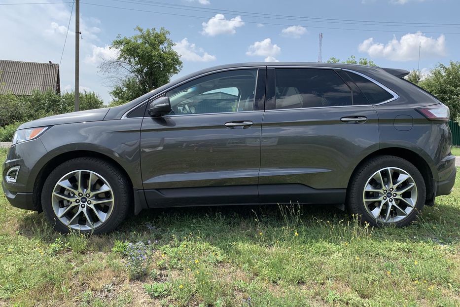 Продам Ford Edge Titanium 2018 года в Киеве