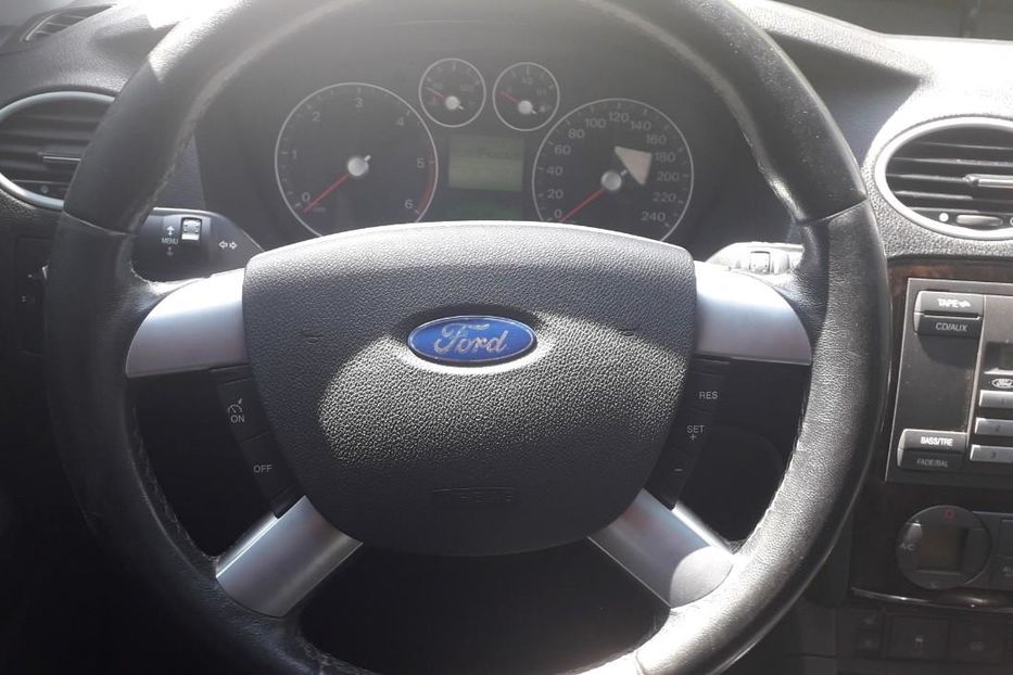 Продам Ford Focus Макс комплектація 2006 года в Ужгороде