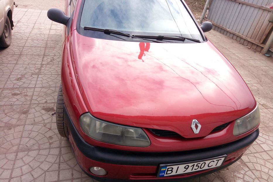 Продам Renault Logan 1.6 1999 года в г. Карловка, Полтавская область