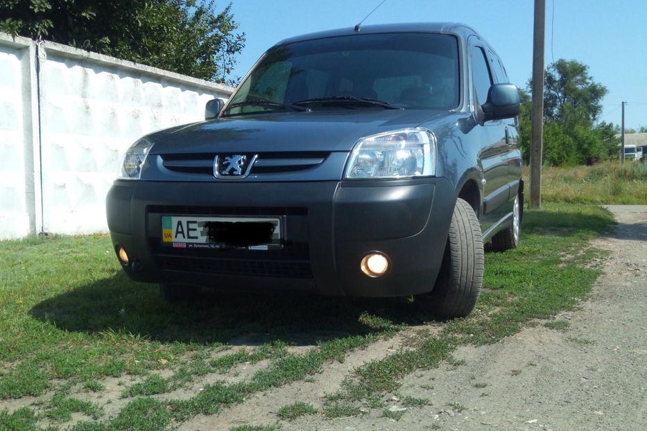 Продам Peugeot Partner пасс. 2012 года в г. Магдалиновка, Днепропетровская область