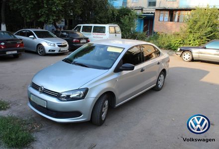 Продам Volkswagen Polo 2013 года в Харькове