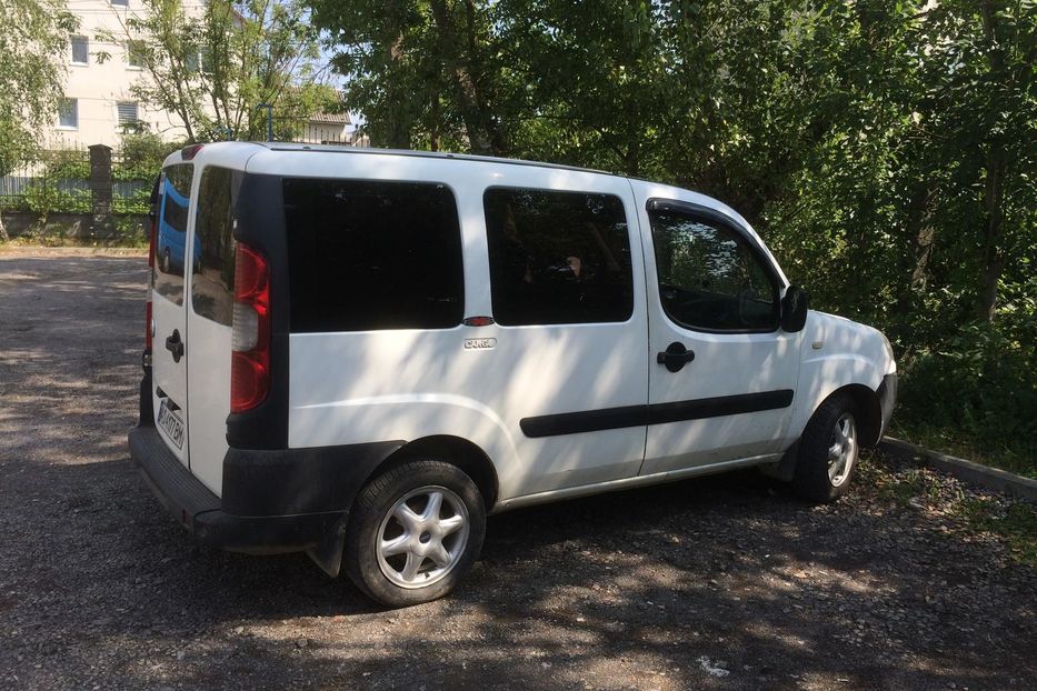 Продам Fiat Doblo пасс. 2006 года в г. Тячев, Закарпатская область