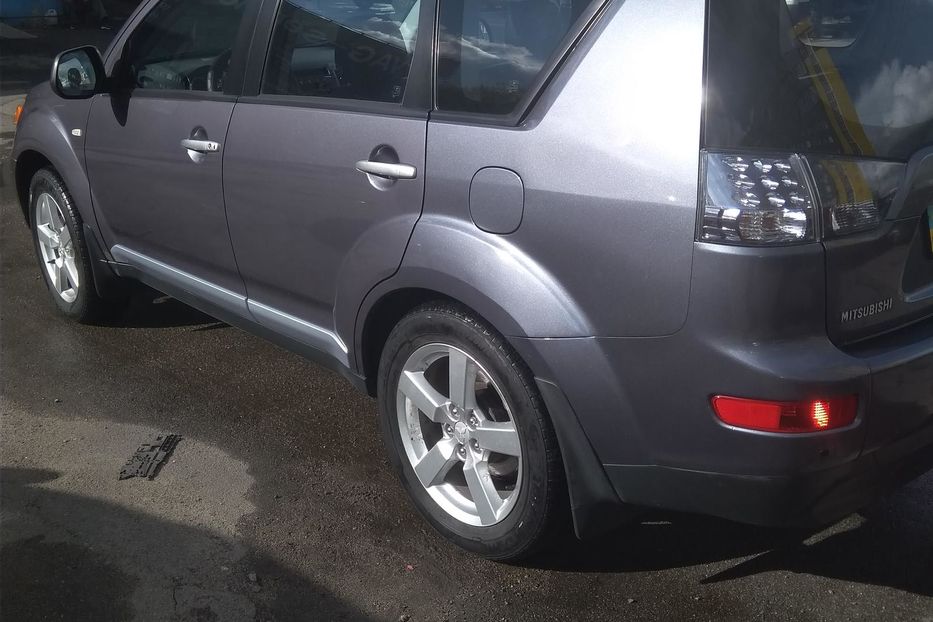 Продам Mitsubishi Outlander XL 2007 года в Киеве