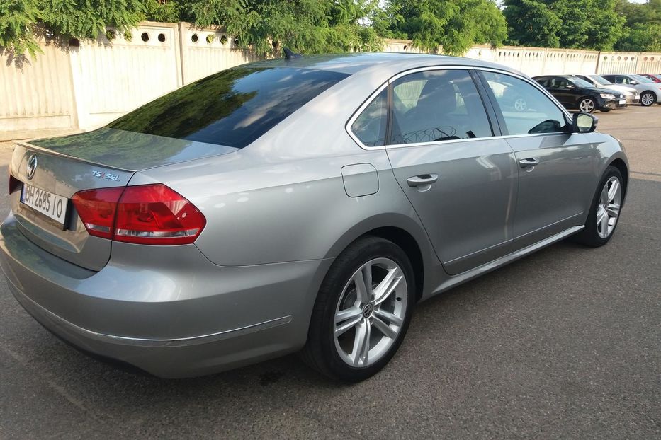 Продам Volkswagen Passat B7  Sel 2013 года в Киеве