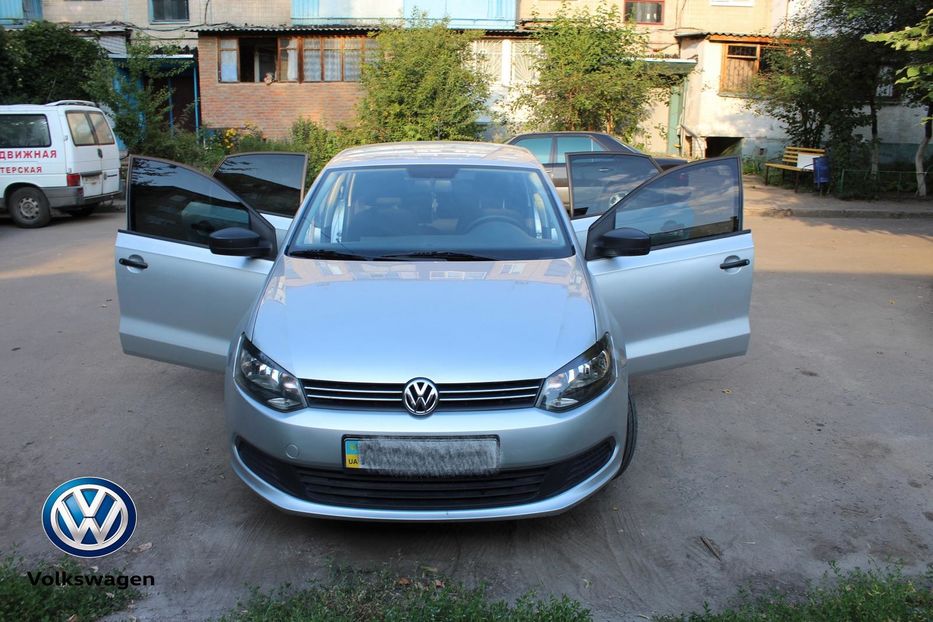 Продам Volkswagen Polo 2013 года в Харькове