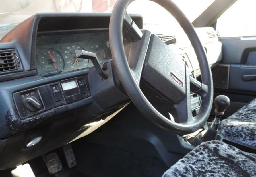 Продам Volvo 740 1986 года в г. Новоалексеевка, Херсонская область