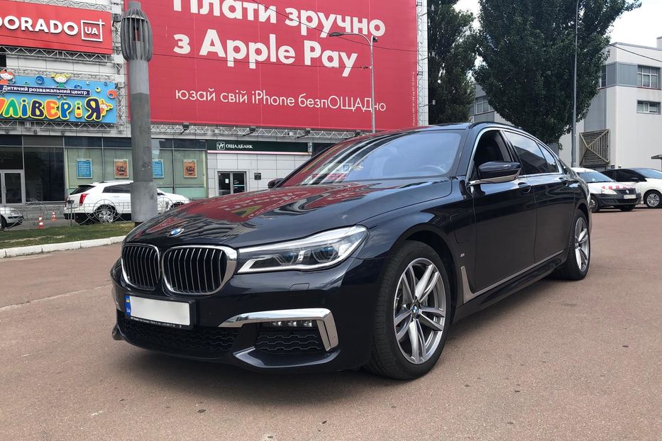 Продам BMW 740 Le iPerformance 2017 года в Киеве