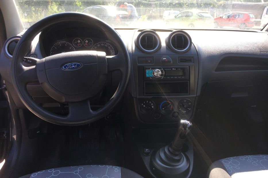 Продам Ford Fiesta 2008 года в Киеве