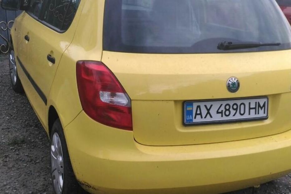 Продам Skoda Fabia 2012 года в Харькове