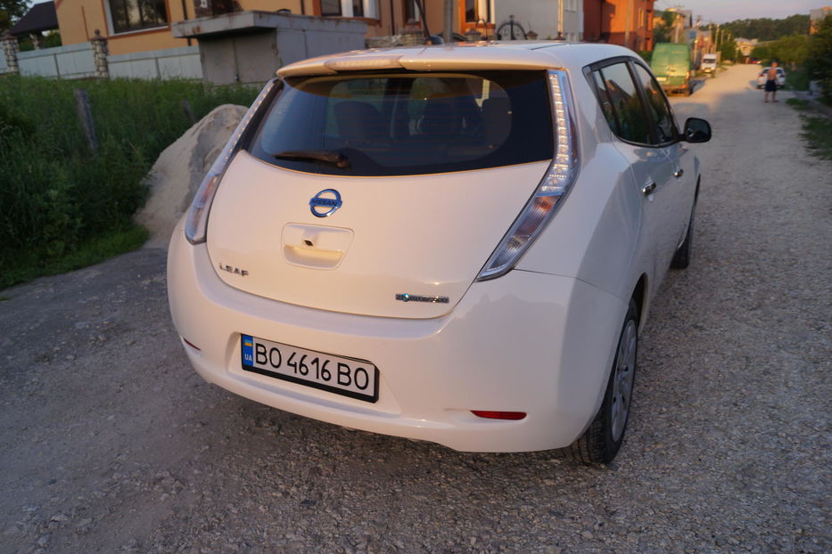 Продам Nissan Leaf S 2013 года в Тернополе