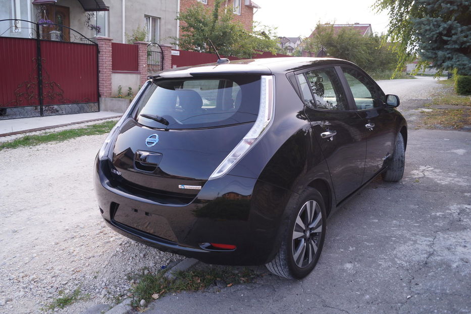 Продам Nissan Leaf SV 2015 года в Тернополе