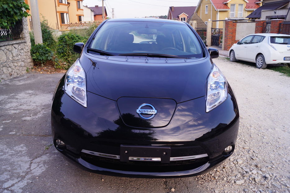 Продам Nissan Leaf SV 2015 года в Тернополе