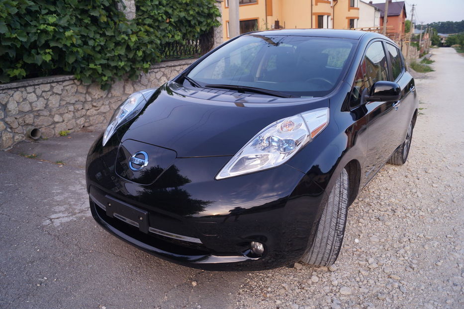 Продам Nissan Leaf SV 2015 года в Тернополе