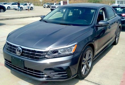 Продам Volkswagen Passat B8 R-line 2017 года в Днепре