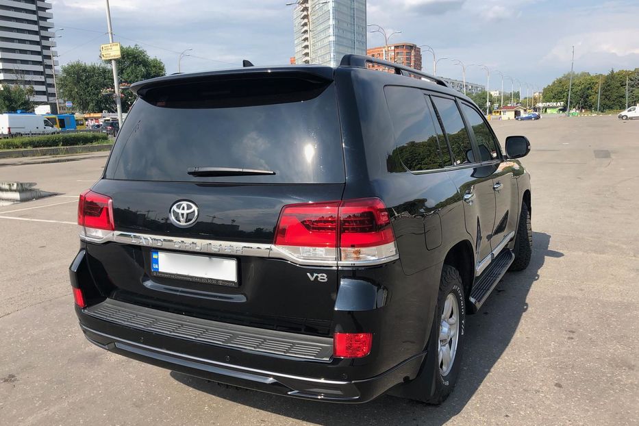 Продам Toyota Land Cruiser 200 Armored B6 2017 года в Киеве