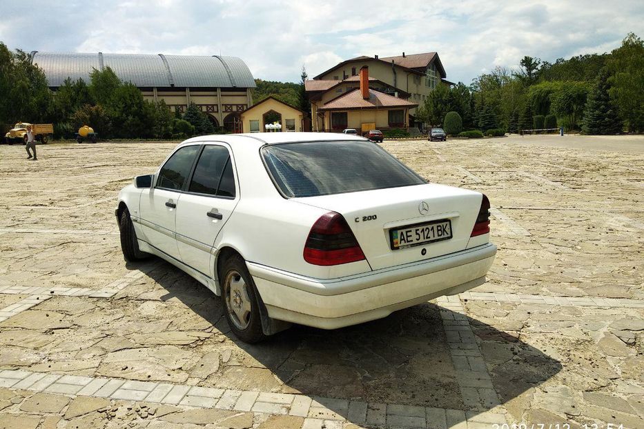 Продам Mercedes-Benz C-Class 1997 года в Днепре